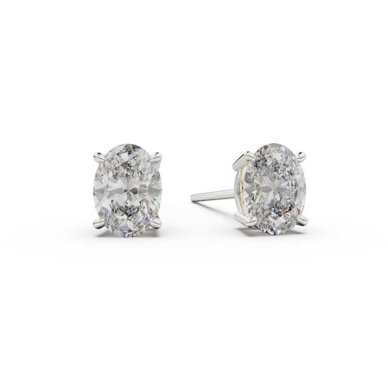 18K White Gold Four Prong Stud Earrings - Circle of Diamond